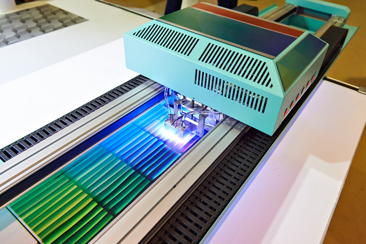 Printing With UV Printers & Their Main Applications